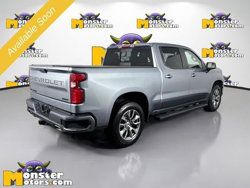 Used 2022 Chevrolet Silverado 1500 RST w/ True North Edition Plus AWD/4WD image 5