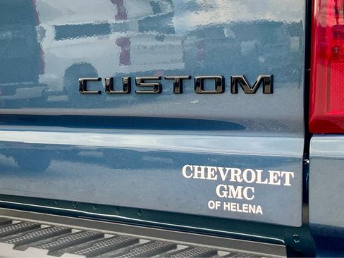 New 2026 Chevrolet Silverado 2500 Custom w/ Custom Value Package image 29