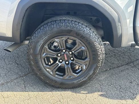 Used 2025 GMC Canyon Elevation w/ Convenience Package image 22