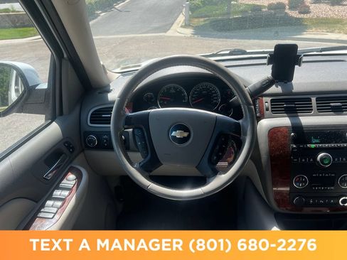Used 2009 Chevrolet Tahoe LT w/ Luxury Package AWD/4WD image 20