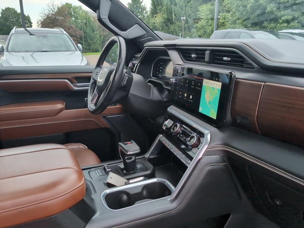Used 2023 GMC Sierra 1500 Denali Ultimate AWD/4WD image 14