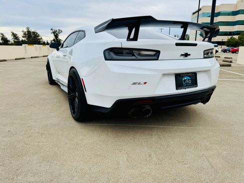 Used 2018 Chevrolet Camaro ZL1 image 6