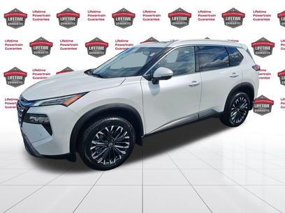 Used 2025 Nissan Rogue SL w/ Tech Package