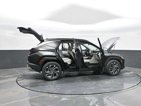 New 2026 Hyundai Tucson Limited image 40