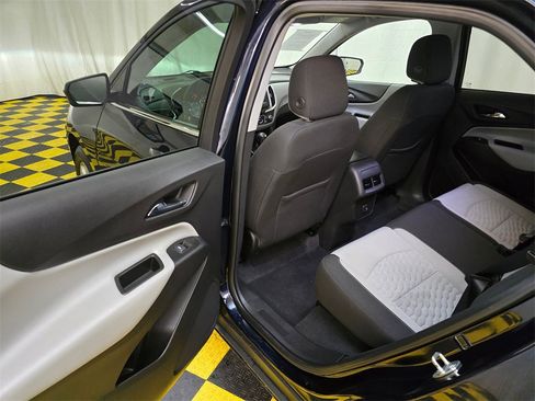 Used 2020 Chevrolet Equinox LT image 15