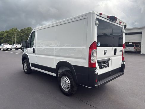New 2025 RAM ProMaster 1500 w/ Convenience Group image 7
