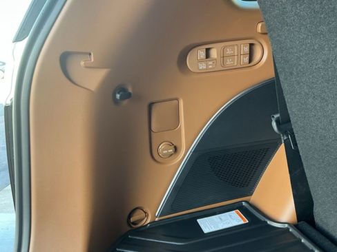 New 2026 Hyundai Palisade Calligraphy image 16