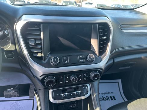Used 2023 GMC Acadia SLT w/ Elevation Edition image 30