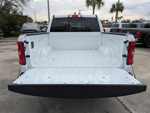 New 2026 RAM 1500 4x4 Crew Cab image 13