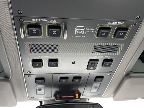 New 2025 INEOS Grenadier AWD/4WD image 34