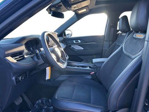 New 2026 Ford Explorer Tremor w/ Tremor Ultimate Package AWD/4WD image 39