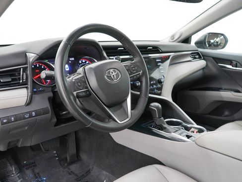 Used 2020 Toyota Camry XSE w/ Blackout Package FWD image 23
