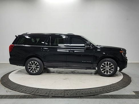 Used 2025 Ford Expedition Max Platinum AWD/4WD image 8