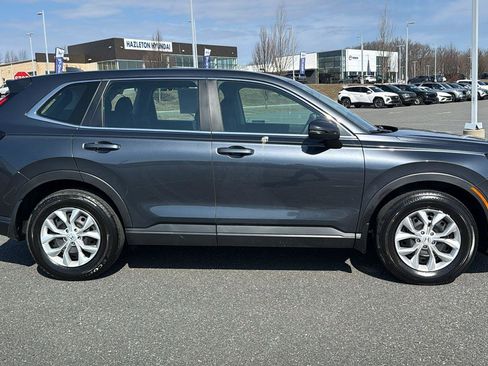 Used 2024 Honda CR-V LX image 4