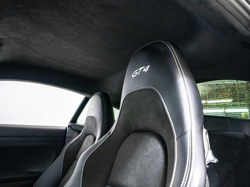Certified 2021 Porsche 718 Cayman GT4 RWD image 29