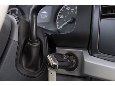 New 2026 Ford F350 XL w/ XL Off-Road Package AWD/4WD image 27