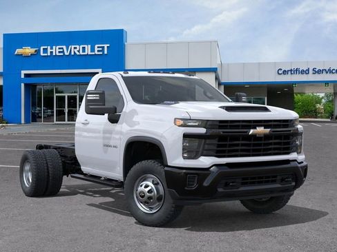 New 2026 Chevrolet Silverado 3500 W/T w/ WT Convenience Package AWD/4WD image 7