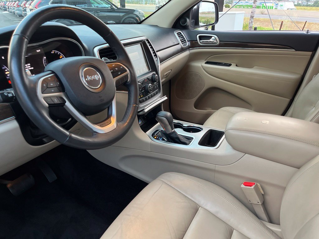 Used 2017 Jeep Grand Cherokee Limited RWD image 19