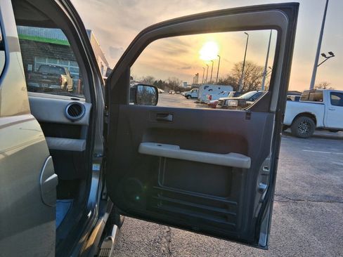 Used 2007 Honda Element EX image 10