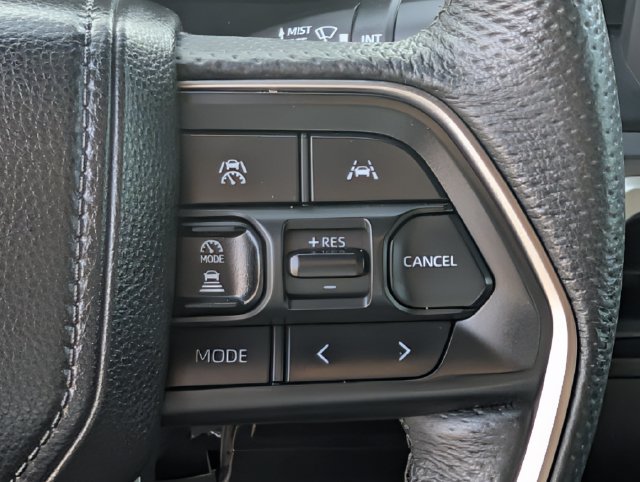 Used 2025 Toyota Tacoma TRD Sport AWD/4WD image 19