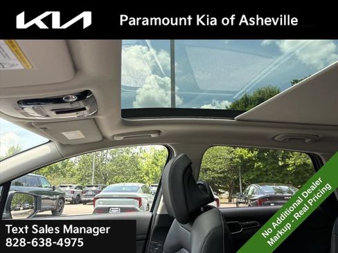 New 2026 Kia Sportage EX w/ EX Panoramic Sunroof Package AWD/4WD image 13