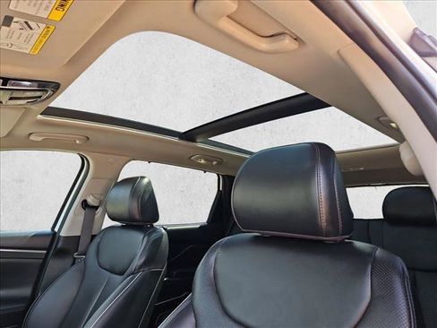 Used 2022 Hyundai Santa Fe SEL w/ Convenience + Premium Package FWD image 15