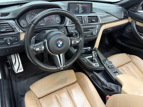 Used 2016 BMW M4 Convertible RWD image 14