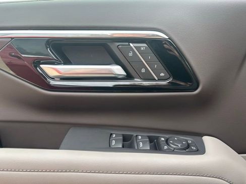 New 2026 Chevrolet Tahoe LT w/ Comfort Package AWD/4WD image 24