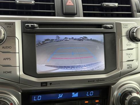 Used 2016 Toyota 4Runner Limited image 19