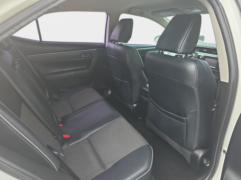 Used 2016 Toyota Corolla S FWD image 14
