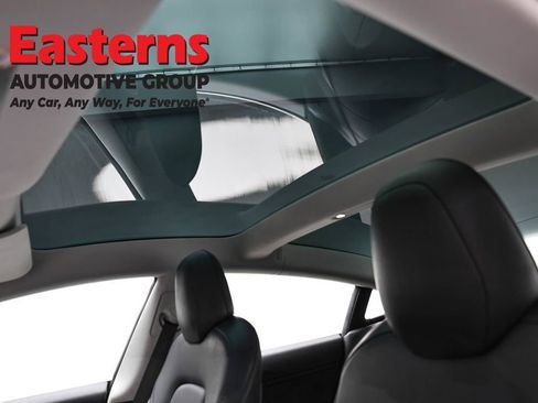 Used 2018 Tesla Model 3 Long Range AWD/4WD image 28