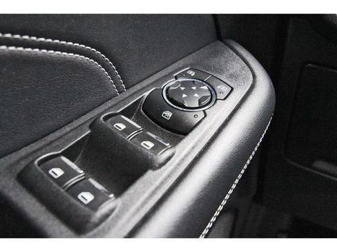 Used 2021 Ford Edge Titanium w/ Equipment Group 301A FWD image 19