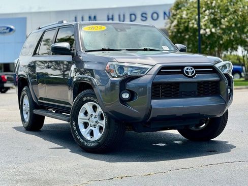 Used 2022 Toyota 4Runner SR5 RWD image 2