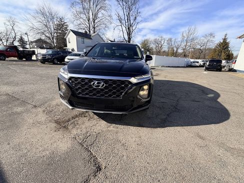 Used 2020 Hyundai Santa Fe SE w/ Cargo Package image 3