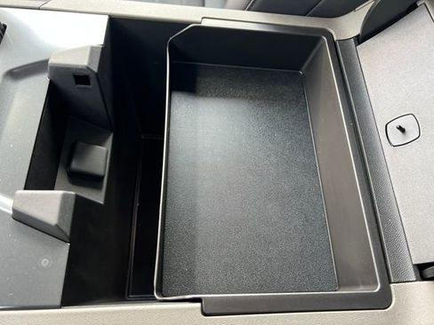 New 2025 GMC Hummer EV 2X w/ LPO, Dark Essentials Package image 24