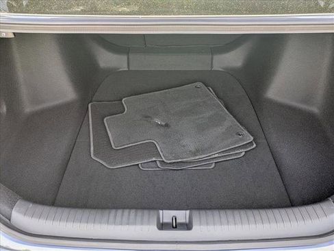 Used 2025 Honda Accord SE image 6