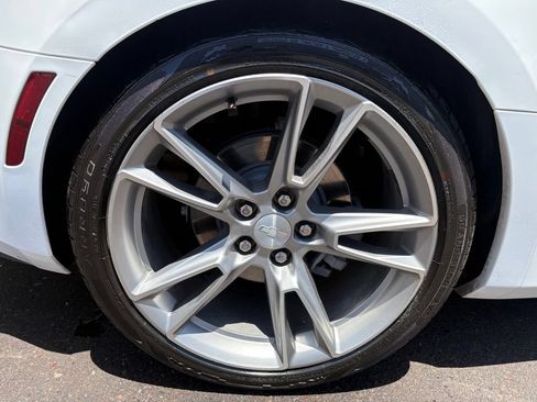 Used 2021 Chevrolet Camaro LT w/ RS Package RWD image 5