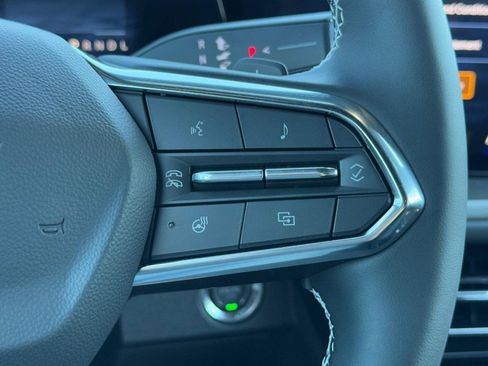New 2026 Chevrolet Traverse LT FWD image 12