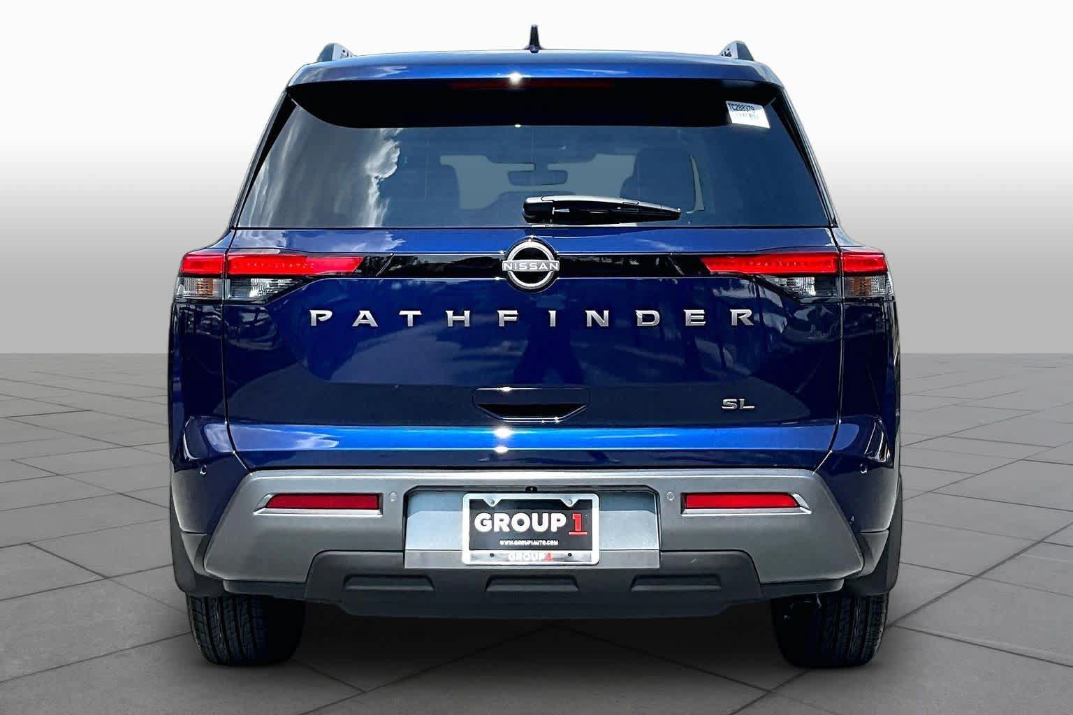 New 2026 Nissan Pathfinder SL FWD image 4