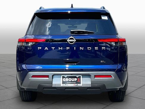 New 2026 Nissan Pathfinder SL FWD image 4