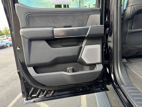 Used 2025 Ford F450 Platinum w/ FX4 Off-Road Package image 64