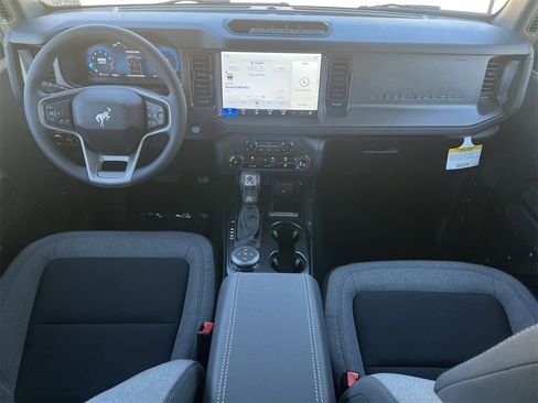 New 2025 Ford Bronco 4-Door w/ Sasquatch Package image 2