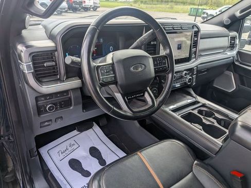 Used 2023 Ford F250 Platinum AWD/4WD image 10
