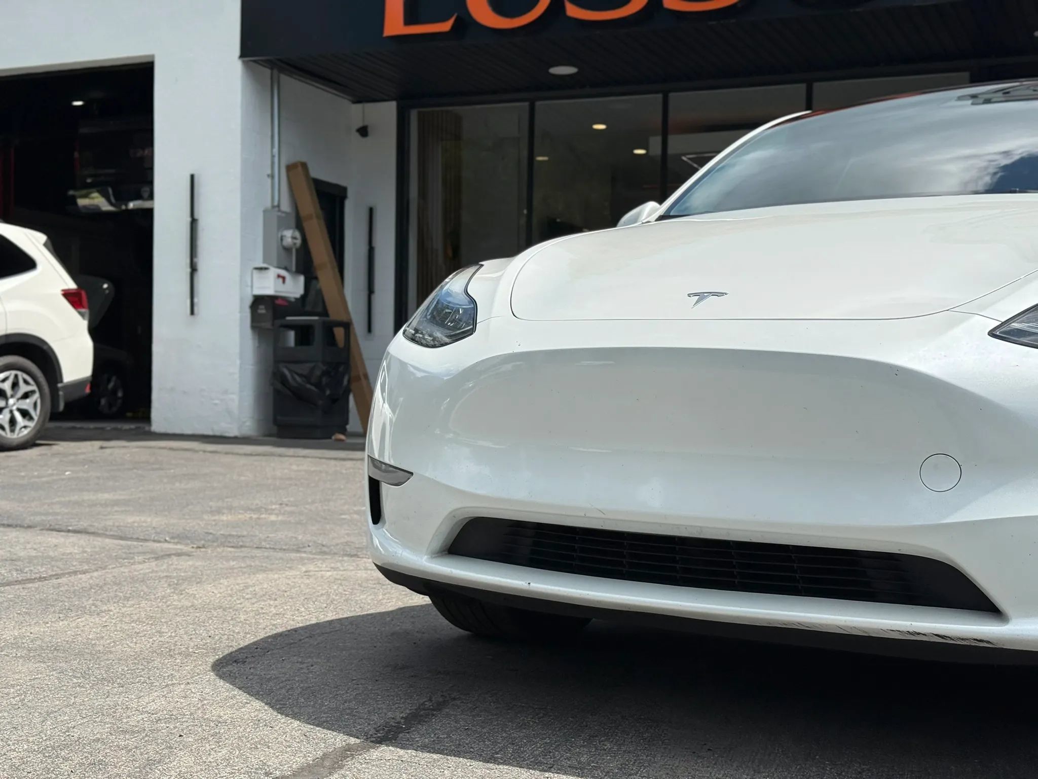 Used 2023 Tesla Model Y AWD image 30