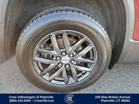 Used 2017 GMC Acadia SLT AWD/4WD image 19