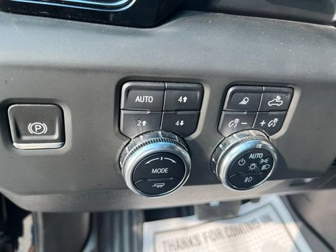 Used 2024 GMC Sierra 2500 AT4X AWD/4WD image 10