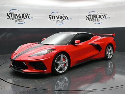 Used 2023 Chevrolet Corvette Stingray Premium Conv w/ Z51 Performance Package RWD image 3