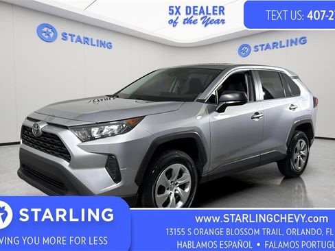 Used 2022 Toyota RAV4 LE image 1