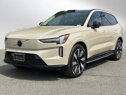 New 2025 Volvo EX90 Ultra image 7