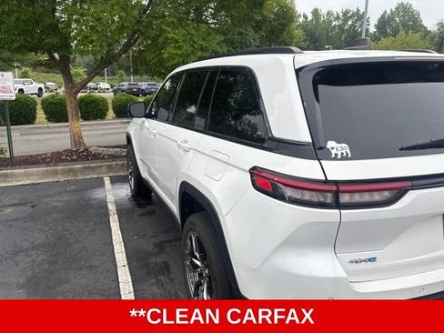 Used 2024 Jeep Grand Cherokee Limited 4xe w/ Luxury Tech Group II AWD/4WD image 5